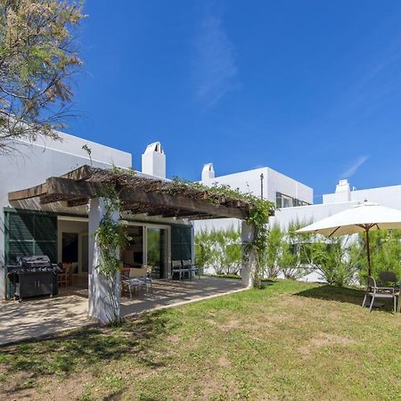 Biniancolla Ginesta Villa Bagian luar foto