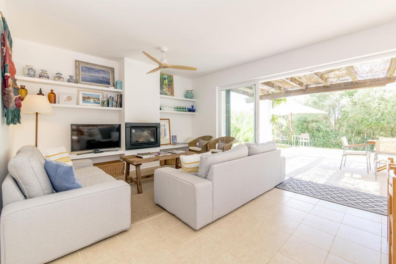 Biniancolla Ginesta Villa Bagian luar foto