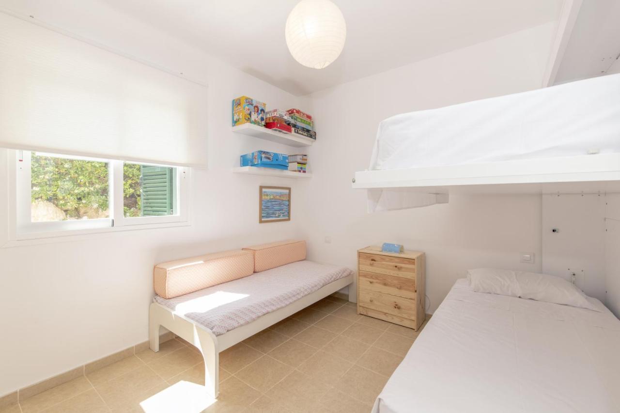 Biniancolla Ginesta Villa Bagian luar foto